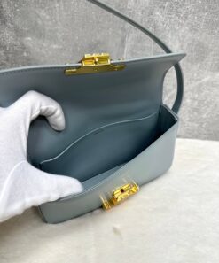 Женская сумочка на плечо Celine Claude Triomphe голубая премиум-люкс 20/10/4 см