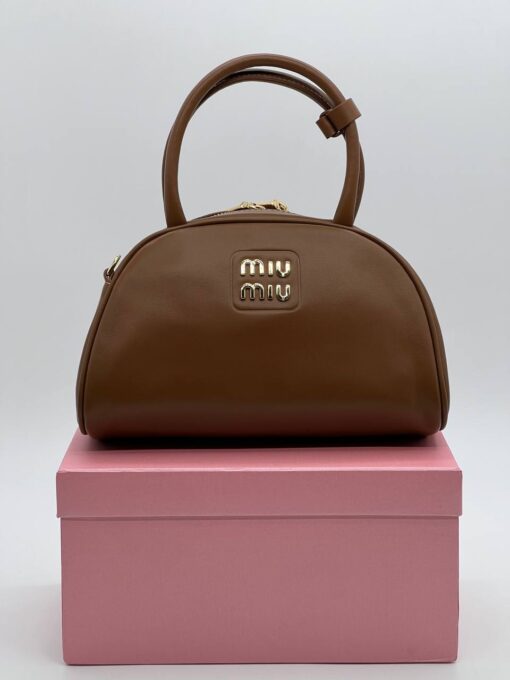 Сумка Miu Miu Leather Top-Handle 26/15 см A119916 коричневая - фото 6