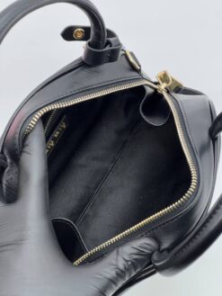 Сумка Miu Miu Leather Top-Handle 26/15 см A119923 чёрная