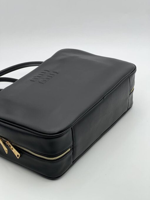 Сумка Miu Miu Leather Top-Handle (два размера 30/20 и 35/23 см) чёрная - фото 6