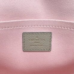Женская сумка Louis Vuitton Mylockme BB M22190 Premium 22/14/8 см бежевая