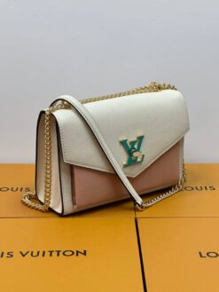 Женская сумка Louis Vuitton Mylockme BB M22190 Premium 22/14/8 см светло-бежевая