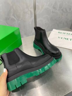 Ботинки Bottega Veneta Tire Ankle Chelsea Leather 630300VBS5 Premium Black-Green