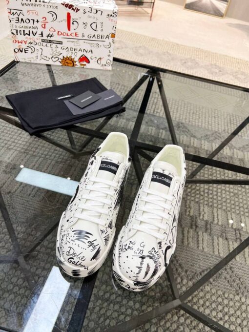 Кроссовки мужские Dolce & Gabbana Portofino A121415 с принтом белые - фото 2