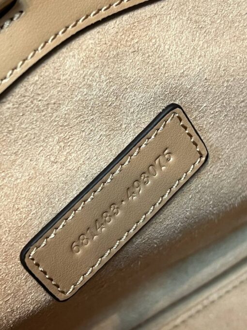 Женская сумка Gucci GG Marmont Premium 25/18/11 см коричневая - фото 4