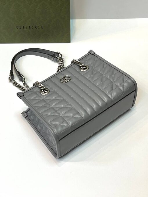 Женская сумка Gucci GG Marmont Premium 25/18/11 см серая - фото 4