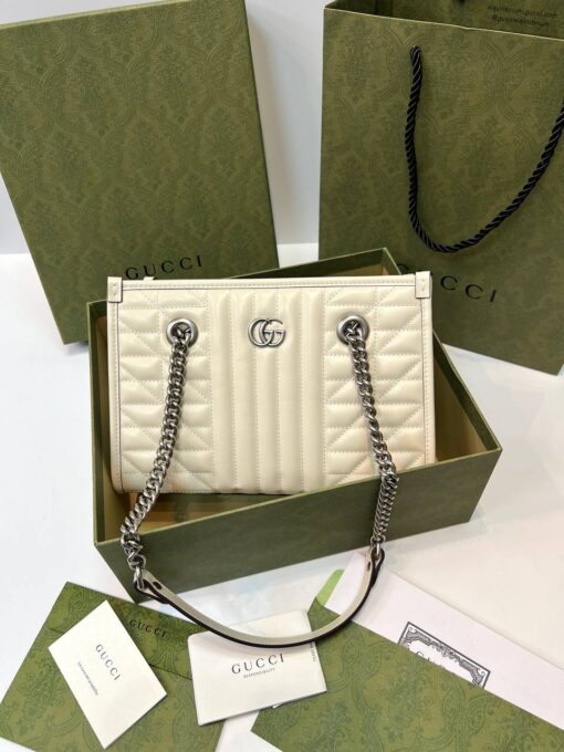 Женская сумка Gucci GG Marmont Premium 25/18/11 см бежевая - фото 8