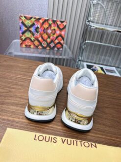 Кроссовки женские Louis Vuitton Neo Run Away A122311 белые
