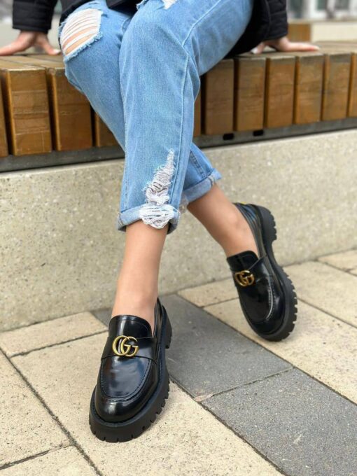 Туфли женские Gucci A122375 чёрные лак - фото 2