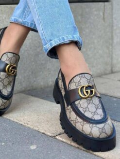 Туфли женские Gucci A122386 серые - фото 9