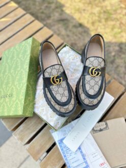 Туфли женские Gucci A122386 серые