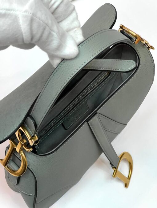 Женская сумка Christian Dior Saddle M0455CBAA Premium 25/20/7 см серая - фото 6