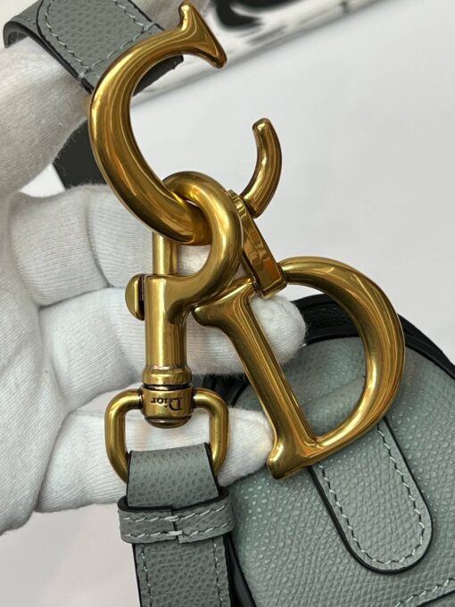 Женская сумка Christian Dior Saddle M0455CBAA Premium 25/20/7 см серая - фото 12