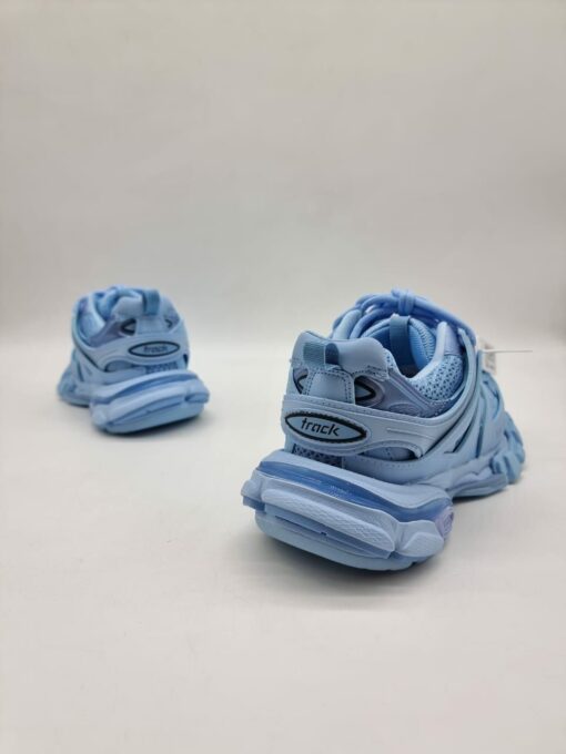 Женские кроссовки Balenciaga Track A123283 голубые - фото 2