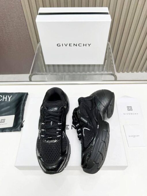 Кроссовки Givenchy TK-MX Runner A123921 Black - фото 2