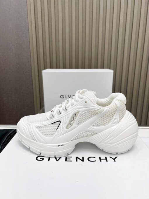 Кроссовки Givenchy TK-MX Runner A123945 White - фото 9