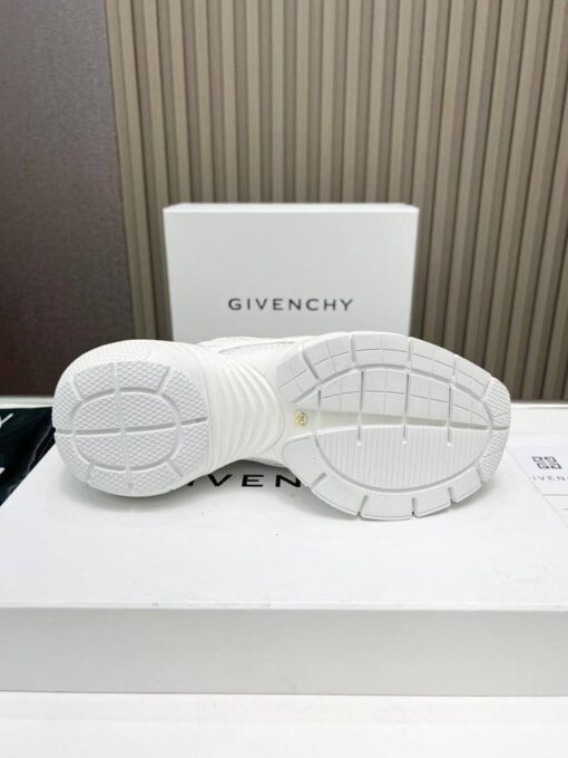 Кроссовки Givenchy TK-MX Runner A123945 White - фото 4