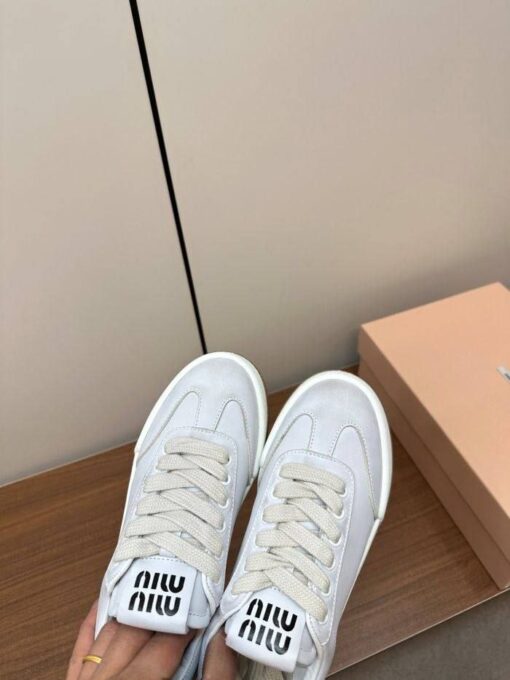 Кроссовки Miu Miu Suede Sneakers 5E118E Premium W.White - фото 2