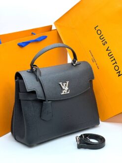 Женская сумка Louis Vuitton Lockme A125243 30/23 см чёрная - фото 9