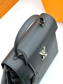 Женская сумка Louis Vuitton Lockme A125243 30/23 см чёрная