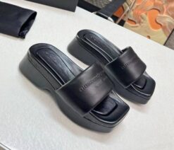 Шлепанцы Alexander Wang Platform Leather Float Slide A126622 чёрные