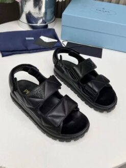 Женские сандалии Prada A126791 кожаные черные