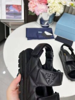 Женские сандалии Prada A126791 кожаные черные