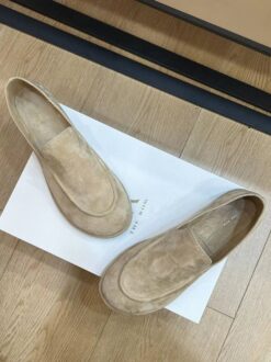 Мокасины The Row Canal Loafer in Suede F1258L74 Premium Beige