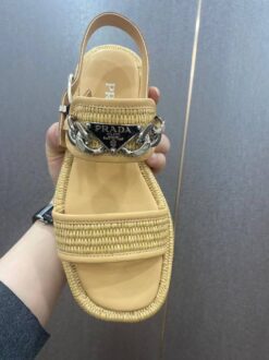 Женские сандалии Prada A127476 из рафии бежевые