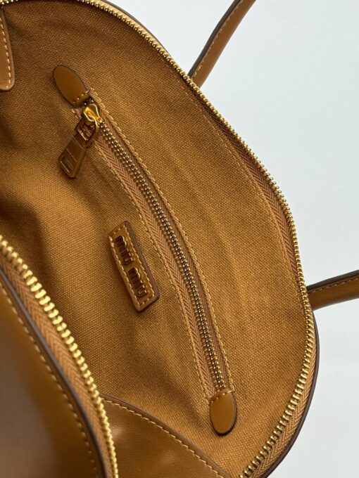 Сумка Miu Miu Leather (два размера 32/18 и 38/27 см) коричневая - фото 10