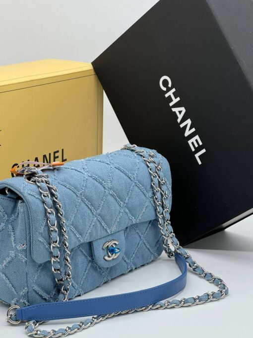 Женская сумка Chanel 26x14 голубая A127605 - фото 3