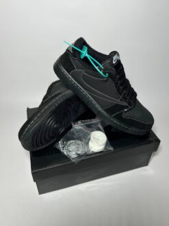 Кроссовки Nike Air Jordan 1 Low x Travis Scott чёрные