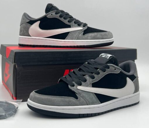 Кроссовки Nike Air Jordan 1 Low x Travis Scott чёрно-серые с белым - фото 1