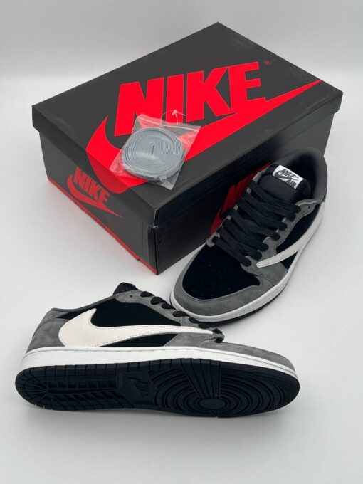 Кроссовки Nike Air Jordan 1 Low x Travis Scott чёрно-серые с белым - фото 3