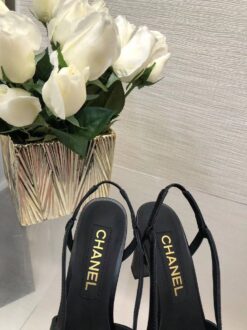 Босоножки Chanel A128174 кожаные чёрные