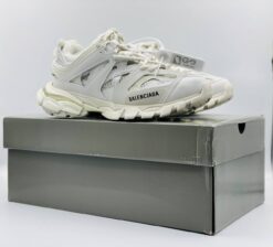 Кроссовки Balenciaga Track A128586 белые