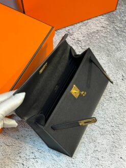 Женская сумка Hermes Kelly Pochette 22 Epsom Gold Hardware Premium Black