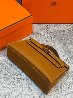 Женская сумка Hermes Kelly Pochette 22 Epsom Palladium Hardware Premium Chestnut