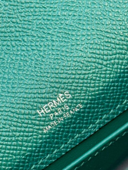 Женская сумка Hermes Kelly Pochette 22 Epsom Palladium Hardware Premium Green - фото 9