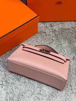 Женская сумка Hermes Kelly Pochette 22 Epsom Palladium Hardware Premium Pink