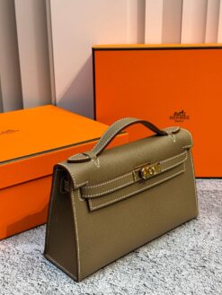 Женская сумка Hermes Kelly Pochette 22 Epsom Gold Hardware Premium Brown