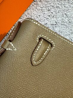 Женская сумка Hermes Kelly Pochette 22 Epsom Gold Hardware Premium Brown