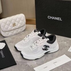 Кроссовки женские Chanel A129080 белые