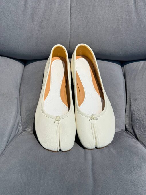 Балетки Maison Margiela Tabi New Ballerina S58WZ0127P6378T Premium White - фото 2