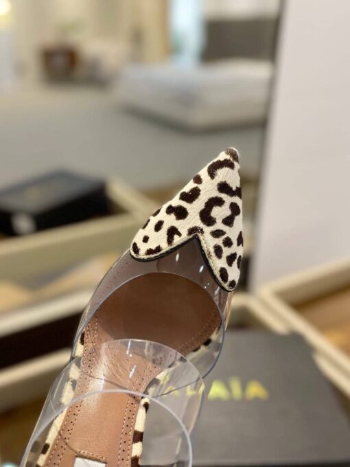 Босоножки Alaia Le Coeur Mules In Patent Calfskin AA3M053 прозрачные лео бежевые - фото 5