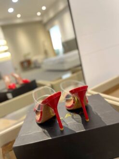 Босоножки Alaia Le Coeur Mules In Patent Calfskin AA3M053 прозрачные красные