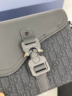 Сумка-мессенджер Christian Dior Saddle Unisex 1ADPO049YKK-1 черная 23/18/7 см