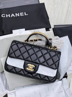 Женская сумка Chanel 26x16x8 черная A130277