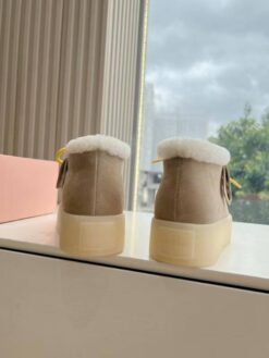 Ботинки Miu Miu Suede Delave Wedge Ankle Boots 5T263E Winter Premium Beige