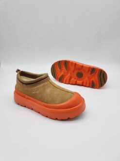 Угги UGG Tasman Weather Hybrid Slipper Men’s/Women’s с резиновой подошвой каштановые